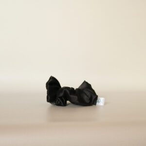 Scrunchies de satén - Negra