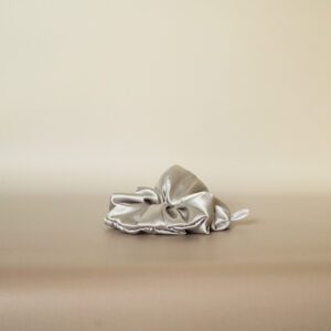 Scrunchies de satén - Plata